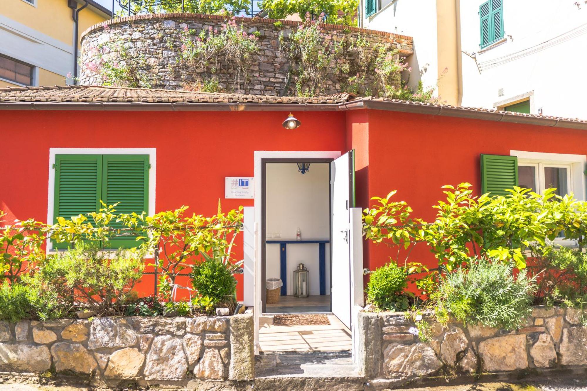 About Italy Holiday Rooms And Apartments ポルトヴェーネレ エクステリア 写真