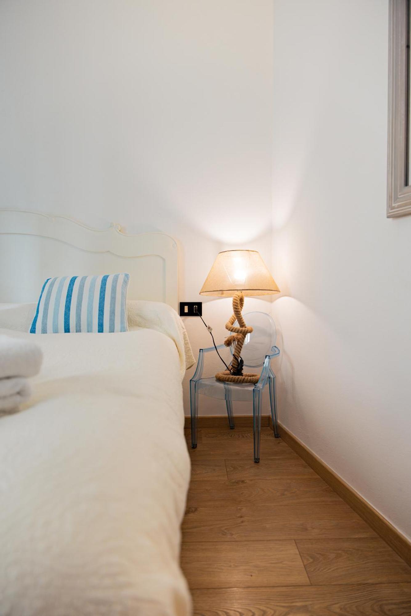 About Italy Holiday Rooms And Apartments ポルトヴェーネレ エクステリア 写真