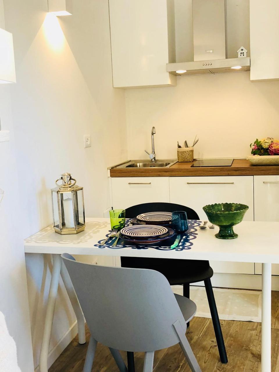About Italy Holiday Rooms And Apartments ポルトヴェーネレ エクステリア 写真